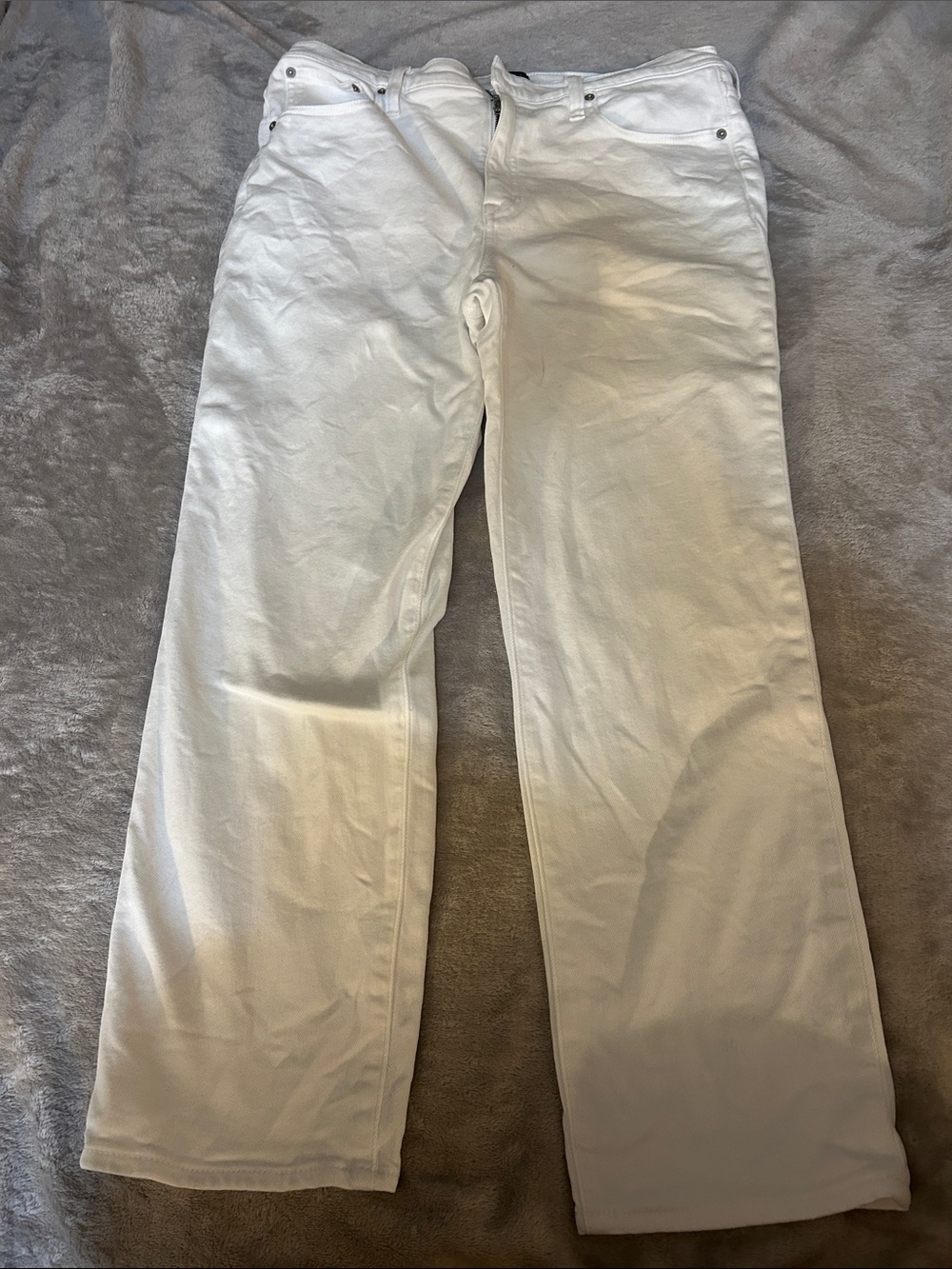 J crew essential straight jean in white